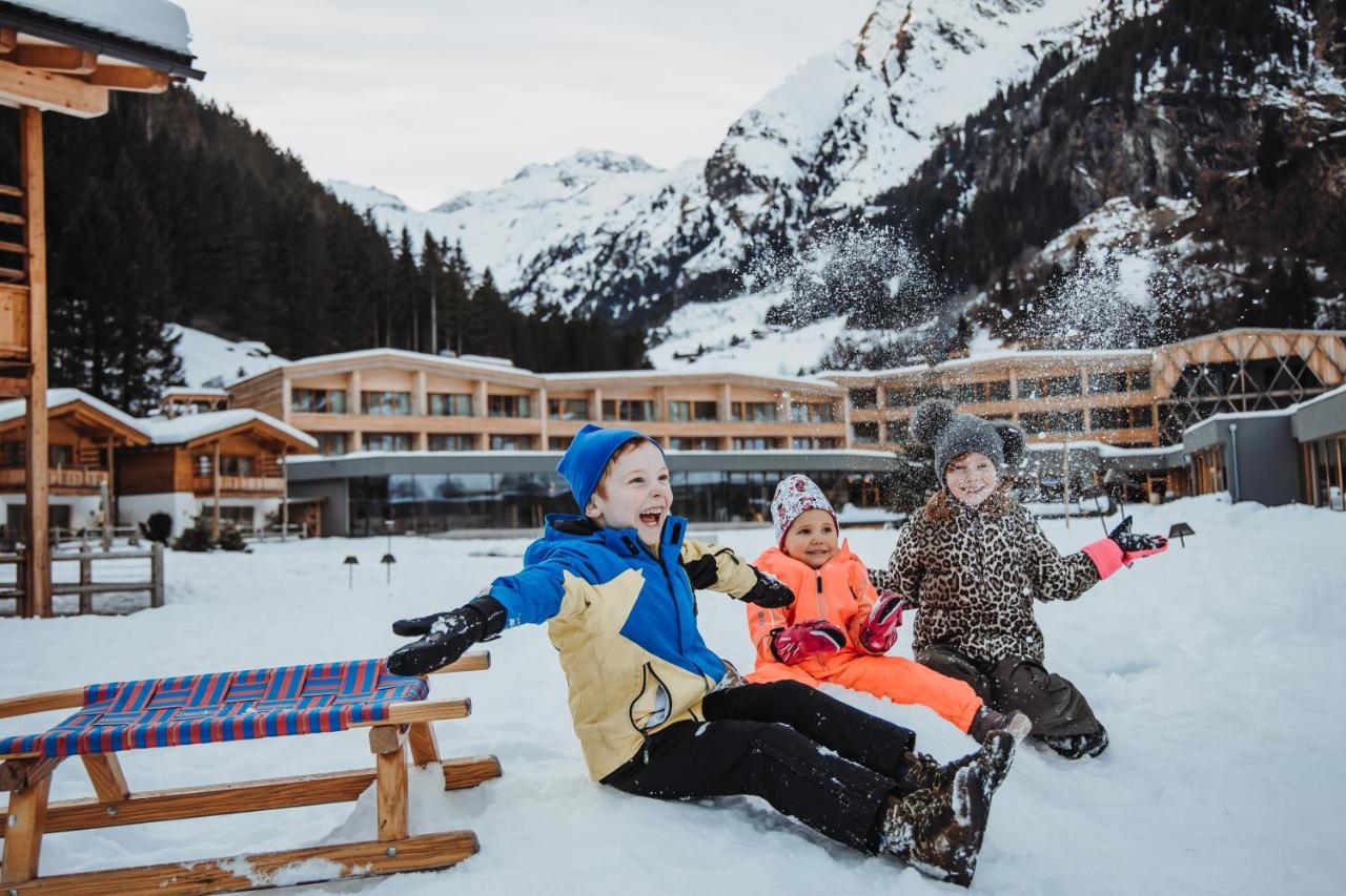 Feuerstein Nature Family Resort Colle Isarco Kültér fotó