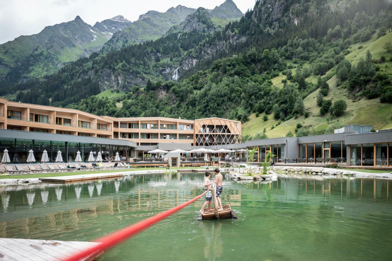 Feuerstein Nature Family Resort Colle Isarco Kültér fotó